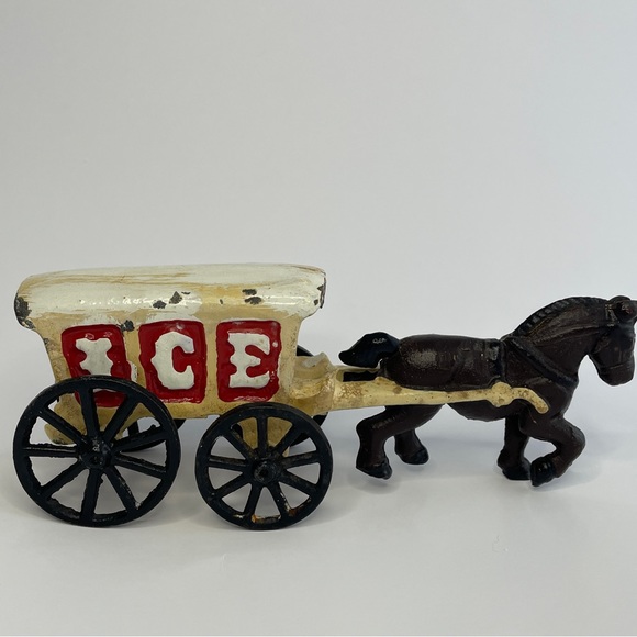 Vintage Cast Iron Horse Drawn Ice Delivery Carriage Wagon, Toy 7"L x 3"H - Picture 4 of 11